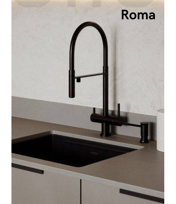 Модель - Roma Black